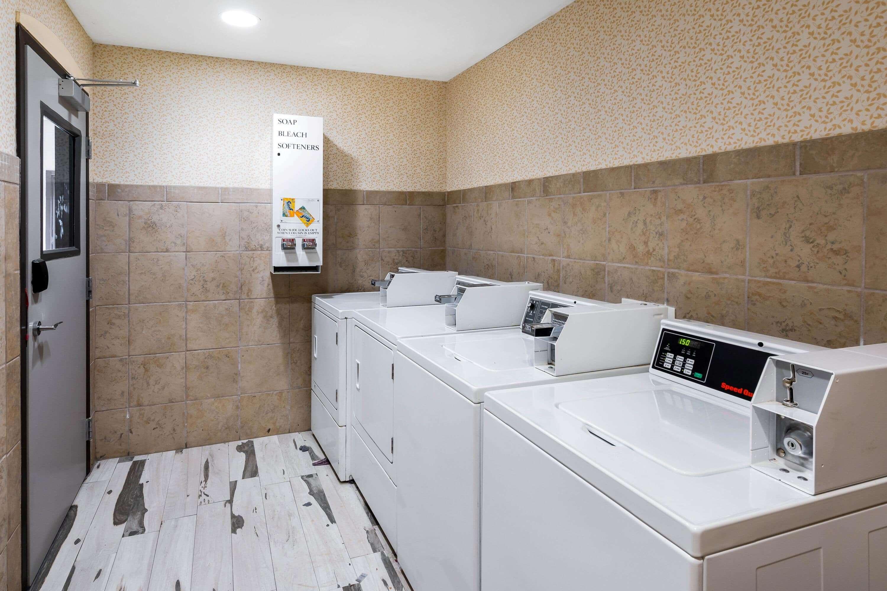 La Quinta By Wyndham Canton Ms Extérieur photo