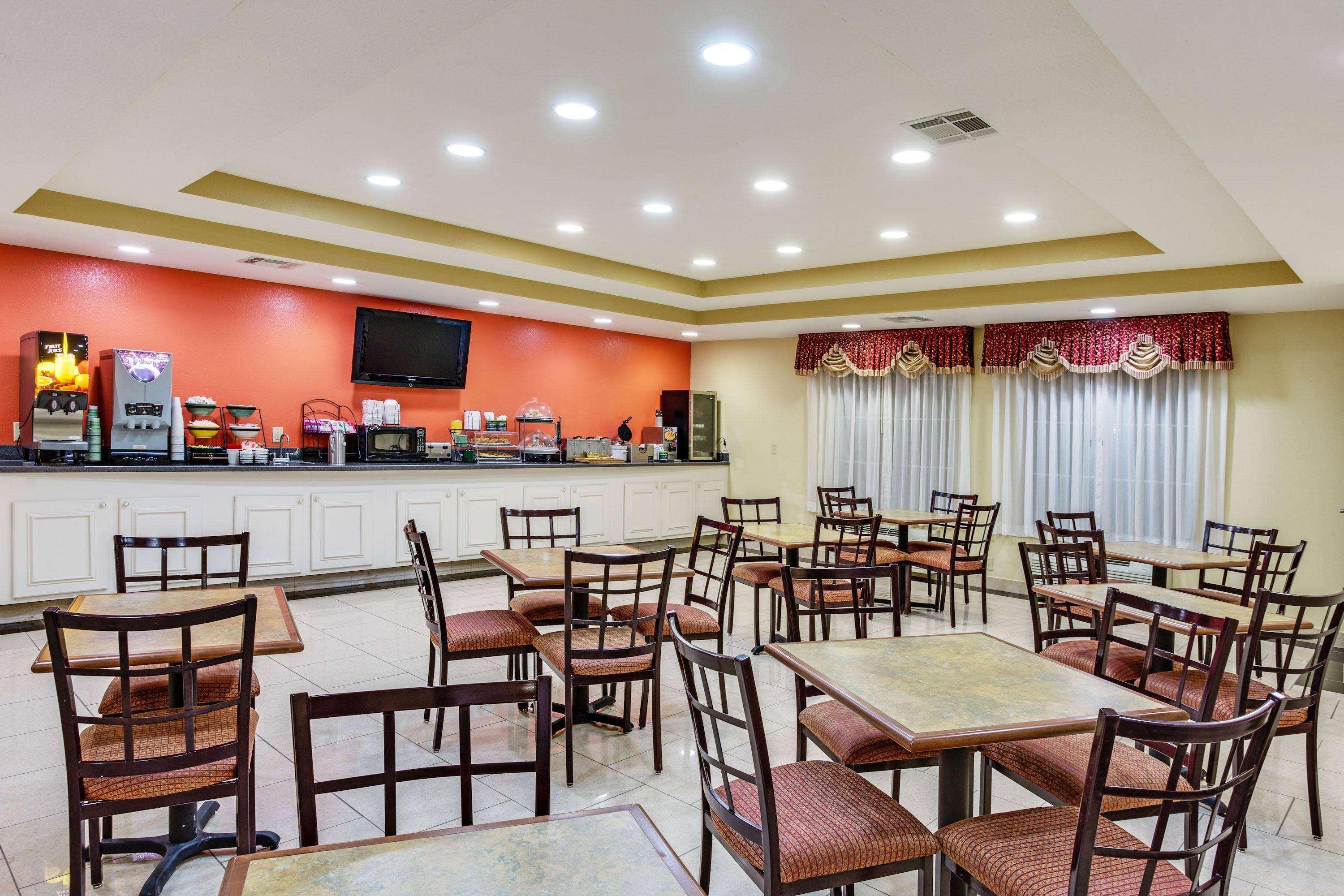 La Quinta By Wyndham Canton Ms Extérieur photo